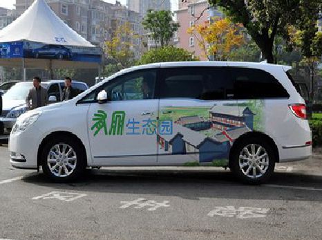 兴义户外车贴喷绘如何保持效果?